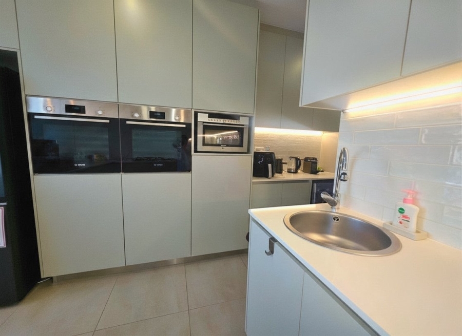4 Bedroom Property for Sale in Sandown Western Cape